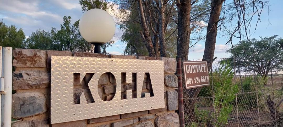 Koha Guesthouse Mariental Eksteriør billede