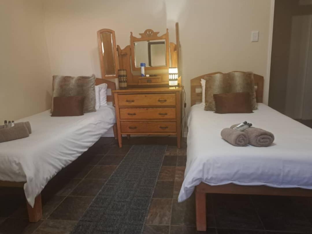 Koha Guesthouse Mariental Eksteriør billede